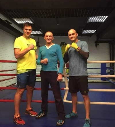 Тренировки по боксу групповые  Клуб единоборств "Груша" (12 тренировок) - купить в Беляевской